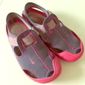 Girls Nike sandals